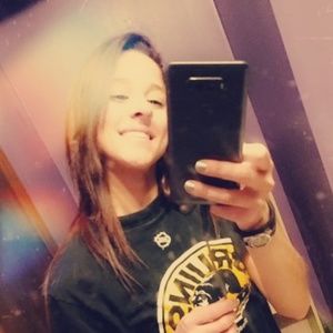 Meet your Posher, Lydia